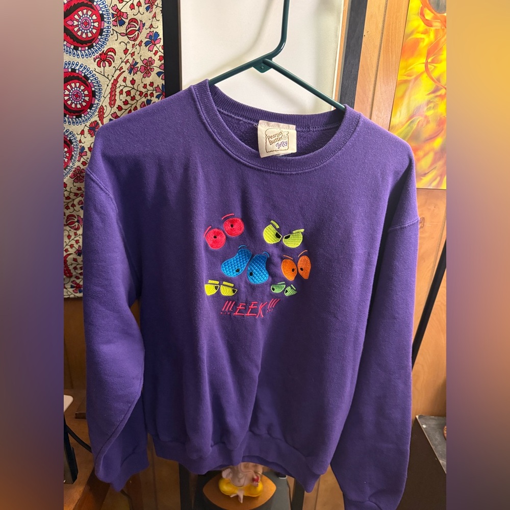 Women’s Vintage Peanut Butter & Jelly Spooky Eek Sweatshirt Size M